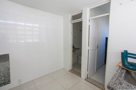 Apartamento para alugar com 127m², 3 quartos e 2 vagas Apartamento para alugar com 127m², 3 quartos e 2 vagasÁrea de Serviço