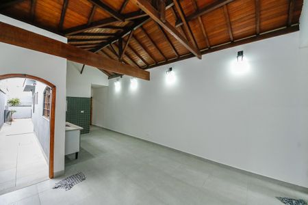 Casa à venda com 71m², 2 quartos e 1 vagaSala/Cozinha