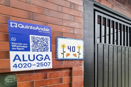 Casa à venda com 71m², 2 quartos e 1 vagaPlaquinha
