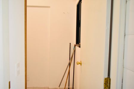 Apartamento para alugar com 96m², 3 quartos e 2 vagas Apartamento para alugar com 96m², 3 quartos e 2 vagasQuarto de Serviço