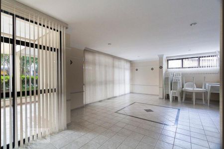 Apartamento para alugar com 96m², 3 quartos e 2 vagas Apartamento para alugar com 96m², 3 quartos e 2 vagasÁrea comum - Salão de festas
