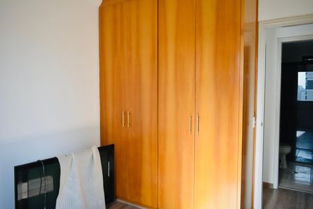 Apartamento para alugar com 96m², 3 quartos e 2 vagas Apartamento para alugar com 96m², 3 quartos e 2 vagasQuarto 1