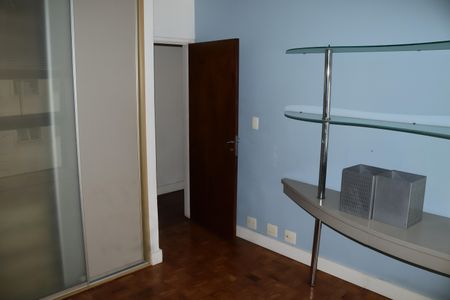 Apartamento à venda com 200m², 2 quartos e 2 vagasQuarto 1