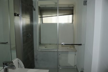 Apartamento à venda com 200m², 2 quartos e 2 vagasBanheiro Social