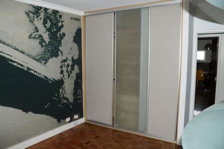 Apartamento à venda com 200m², 2 quartos e 2 vagasQuarto 1