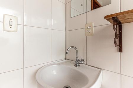 Apartamento à venda com 27m², 1 quarto e sem vaga Apartamento à venda com 27m², 1 quarto e sem vagaBanheiro Social