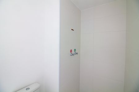 Apartamento à venda com 63m², 2 quartos e 1 vagaBanheiro da Suíte