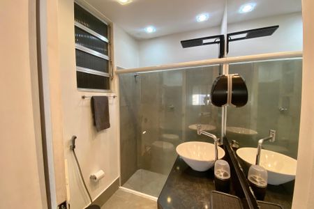 Apartamento à venda com 46m², 1 quarto e 1 vagaBanheiro 
