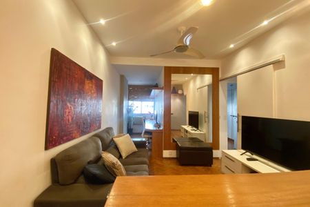 Sala  de apartamento à venda com 1 quarto, 46m² em Ipanema, Rio de Janeiro