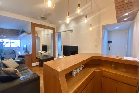 Apartamento à venda com 46m², 1 quarto e 1 vagaSala 