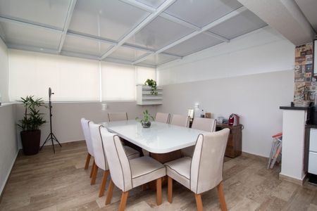 Apartamento à venda com 93m², 2 quartos e 2 vagasVaranda gourmet