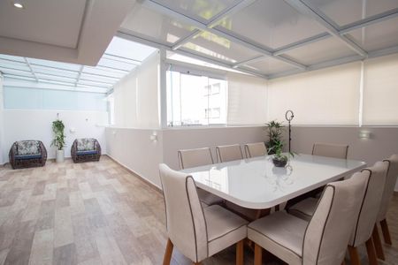 Apartamento à venda com 93m², 2 quartos e 2 vagasVaranda gourmet