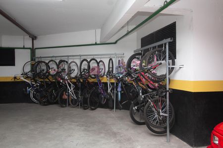Apartamento à venda com 93m², 2 quartos e 2 vagasBicicletário