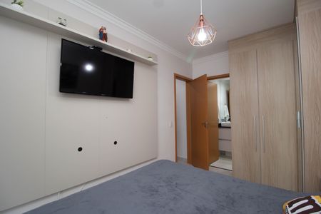 Apartamento à venda com 93m², 2 quartos e 2 vagasSuíte