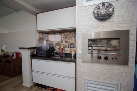 Apartamento à venda com 93m², 2 quartos e 2 vagasVaranda gourmet - Churrasqueira