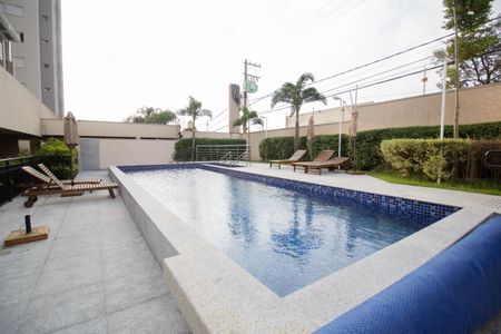 Apartamento à venda com 93m², 2 quartos e 2 vagasÁrea comum - Piscina