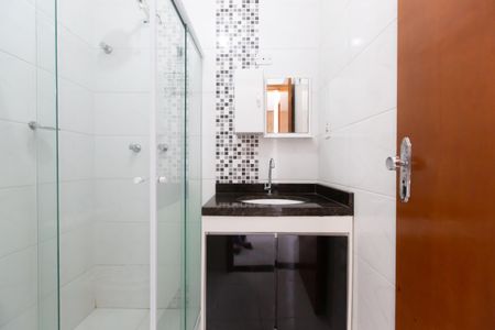 Casa de condomínio à venda com 111m², 3 quartos e 1 vagaBanheiro Social