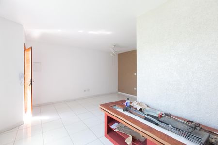 Casa de condomínio à venda com 111m², 3 quartos e 1 vagaSala