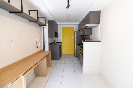 Sala/Cozinha de apartamento para alugar com 1 quarto, 31m² em Ferreira, São Paulo