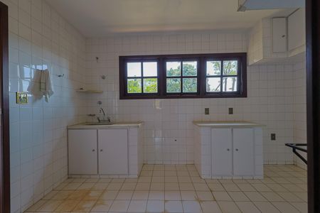 Casa à venda com 2000m², 2 quartos e 10 vagasCozinha