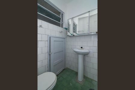 Banheiro Social de apartamento à venda com 1 quarto, 39m² em Bom Fim, Porto Alegre