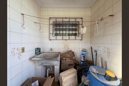 Casa para alugar com 160m², 2 quartos e 2 vagasLavanderia