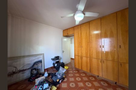 Casa para alugar com 160m², 2 quartos e 2 vagasQuarto 1