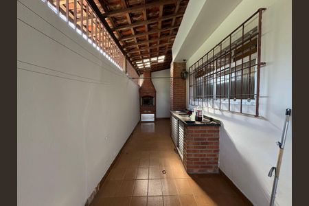 Casa para alugar com 160m², 2 quartos e 2 vagasÁrea gourmet