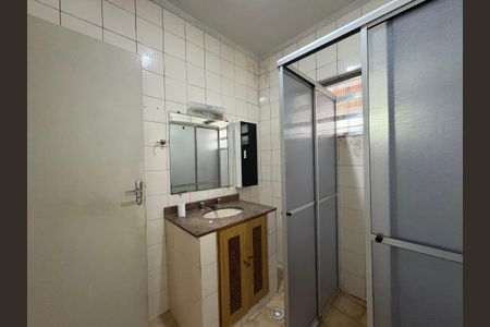 Casa para alugar com 160m², 2 quartos e 2 vagasBanheiro