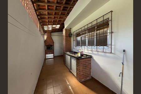 Casa para alugar com 160m², 2 quartos e 2 vagasÁrea gourmet