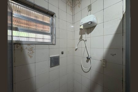 Casa para alugar com 160m², 2 quartos e 2 vagasBanheiro