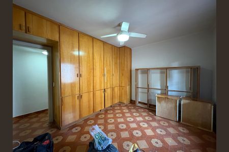 Casa para alugar com 160m², 2 quartos e 2 vagasQuarto 1