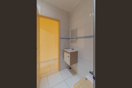 Casa à venda com 125m², 3 quartos e 1 vaga Casa à venda com 125m², 3 quartos e 1 vagaBanheiro Social