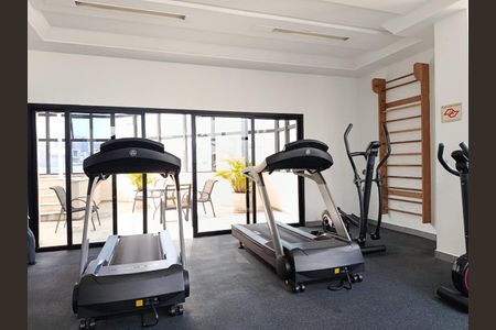 Apartamento para alugar com 33m², 1 quarto e 1 vaga Apartamento para alugar com 33m², 1 quarto e 1 vagaAcademia