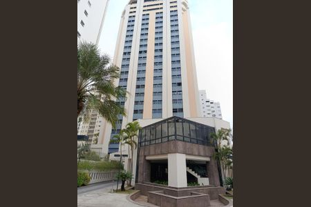 Apartamento para alugar com 33m², 1 quarto e 1 vaga Apartamento para alugar com 33m², 1 quarto e 1 vagaFachada