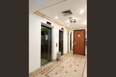 Apartamento para alugar com 33m², 1 quarto e 1 vaga Apartamento para alugar com 33m², 1 quarto e 1 vagaHall de entrada