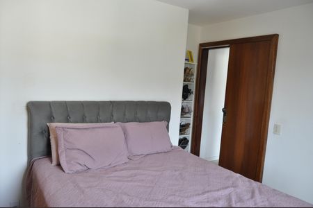 Apartamento à venda com 139m², 3 quartos e 1 vagaQuarto 2