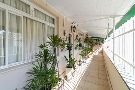 Apartamento à venda com 320m², 5 quartos e 2 vagasVaranda do quarto 3