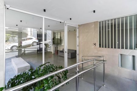 Apartamento à venda com 320m², 5 quartos e 2 vagasEntrada