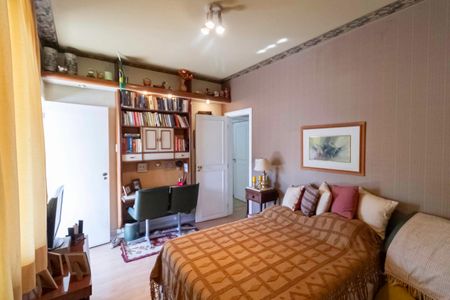 Apartamento à venda com 320m², 5 quartos e 2 vagasQuarto 3