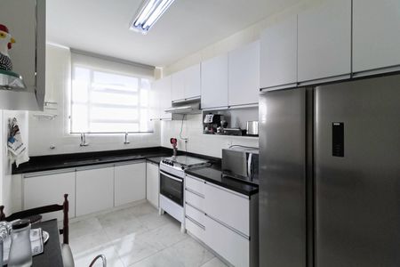 Apartamento à venda com 320m², 5 quartos e 2 vagasCozinha