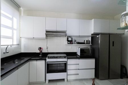 Apartamento à venda com 320m², 5 quartos e 2 vagasCozinha
