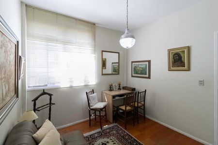 Apartamento à venda com 320m², 5 quartos e 2 vagasQuarto 1