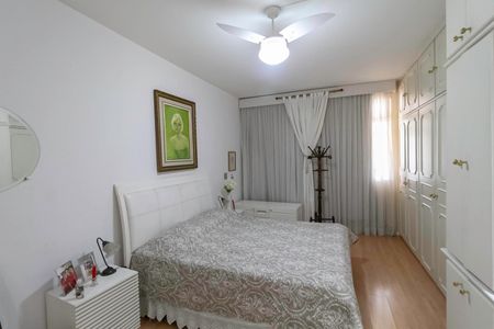 Apartamento à venda com 320m², 5 quartos e 2 vagasSuíte 1