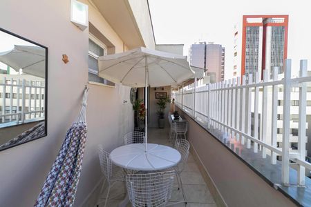 Apartamento à venda com 320m², 5 quartos e 2 vagasCobertura