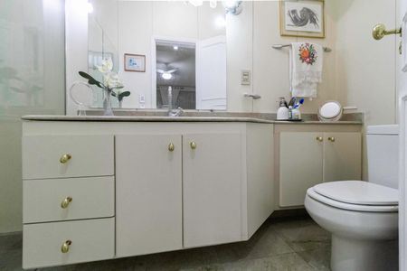 Apartamento à venda com 320m², 5 quartos e 2 vagasBanheiro da suíte 1