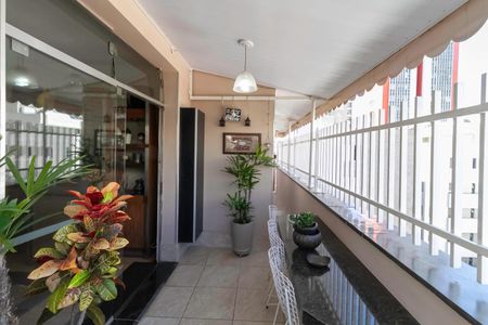 Apartamento à venda com 320m², 5 quartos e 2 vagasCobertura