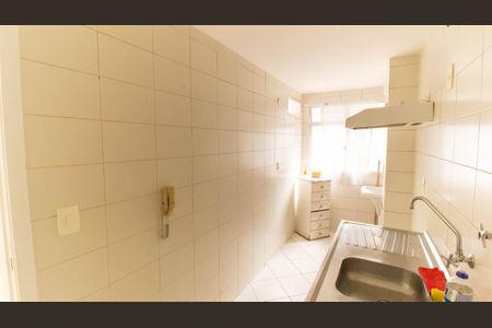 Apartamento para alugar com 71m², 2 quartos e 1 vagaCozinha