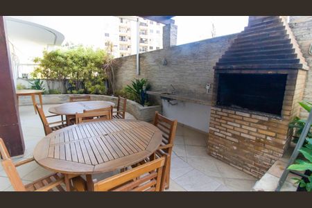 Apartamento para alugar com 71m², 2 quartos e 1 vagaÁrea comum