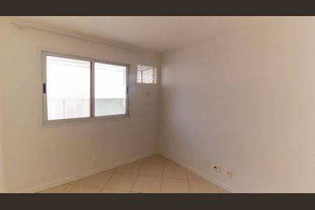 Apartamento para alugar com 71m², 2 quartos e 1 vagaSuíte